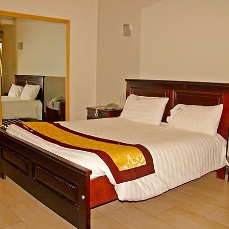 Cepha'S Inn Kabale Exterior photo