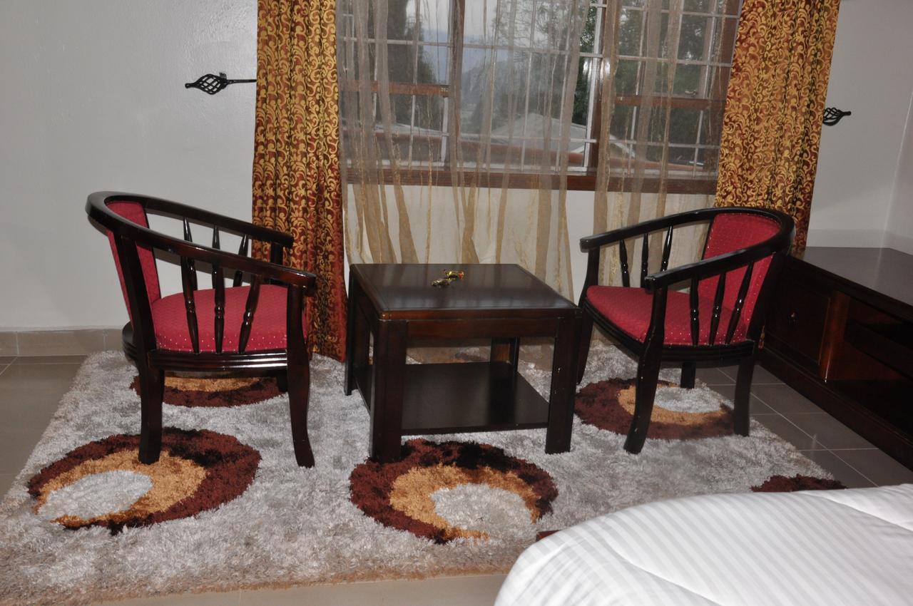 Cepha'S Inn Kabale Exterior photo