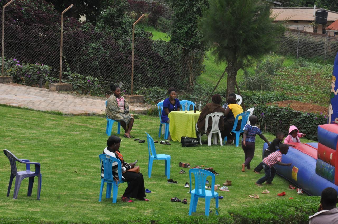 Cepha'S Inn Kabale Exterior photo