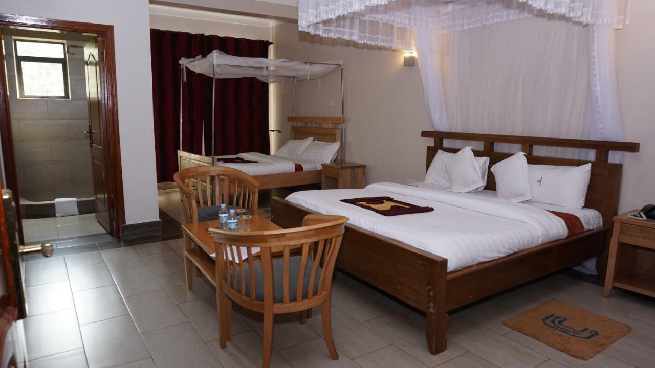 Cepha'S Inn Kabale Exterior photo