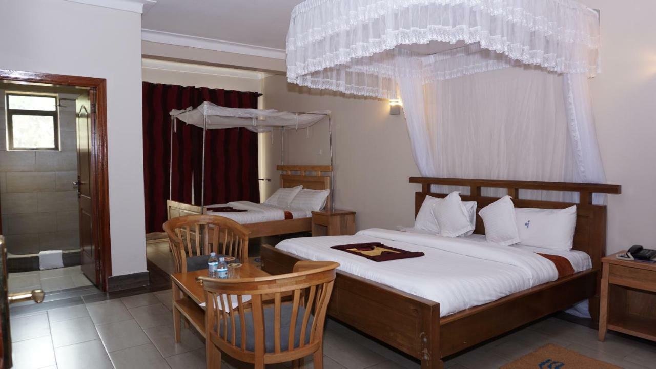 Cepha'S Inn Kabale Exterior photo